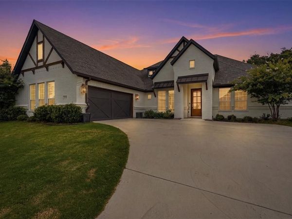 1304 Crown Valley Drive, Weatherford, TX 76087
