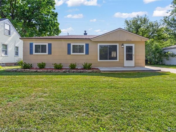 22830 Colgate Street, Farmington Hills, MI 48336