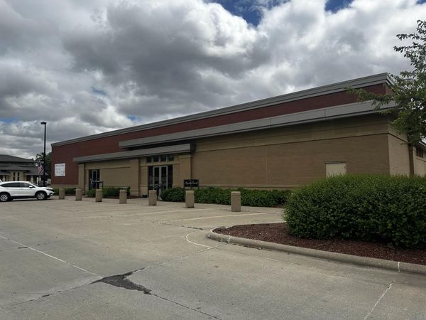 2021 Dakota Ave, South Sioux City, NE 68776