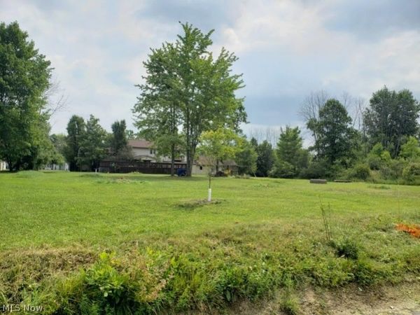 649-651 Wren Circle , Roaming Shores, OH 44084