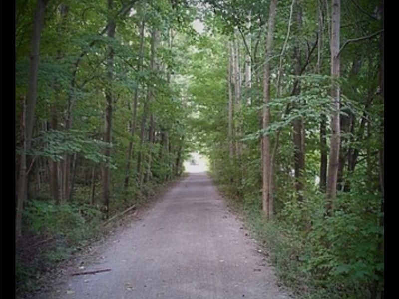 649-651 Wren Circle, Roaming Shores, OH 44084 Photo 5