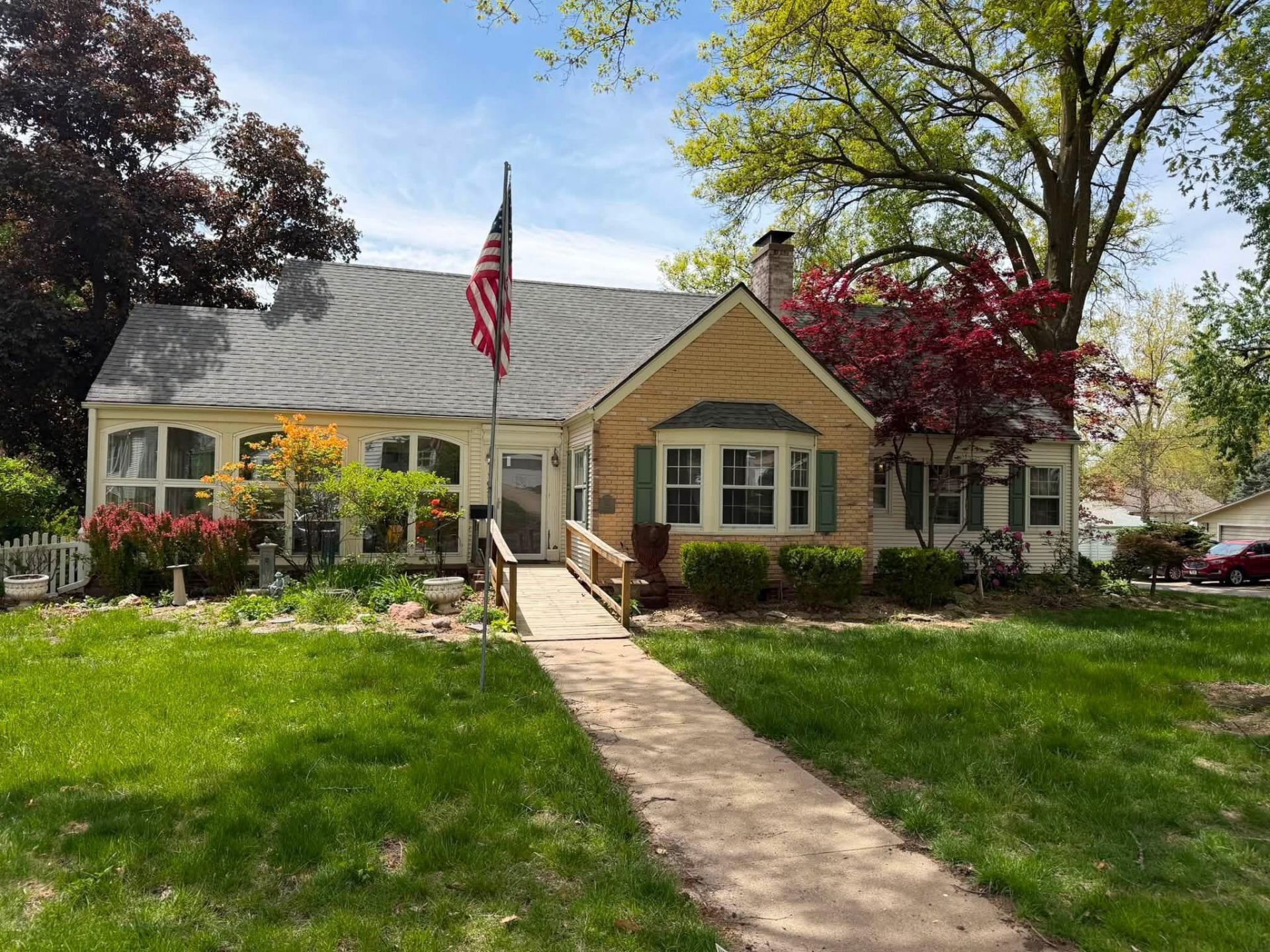 1302 E Corning Street, Red Oak, IA 51566 Main Photo