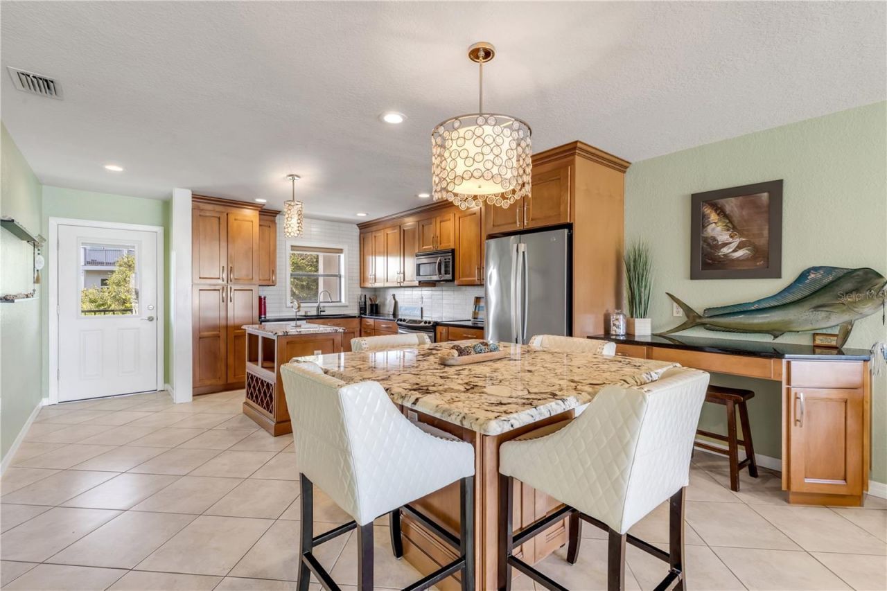 2100 N Peninsula Avenue , Unit 305, New Smyrna Beach, FL 32169 Photo