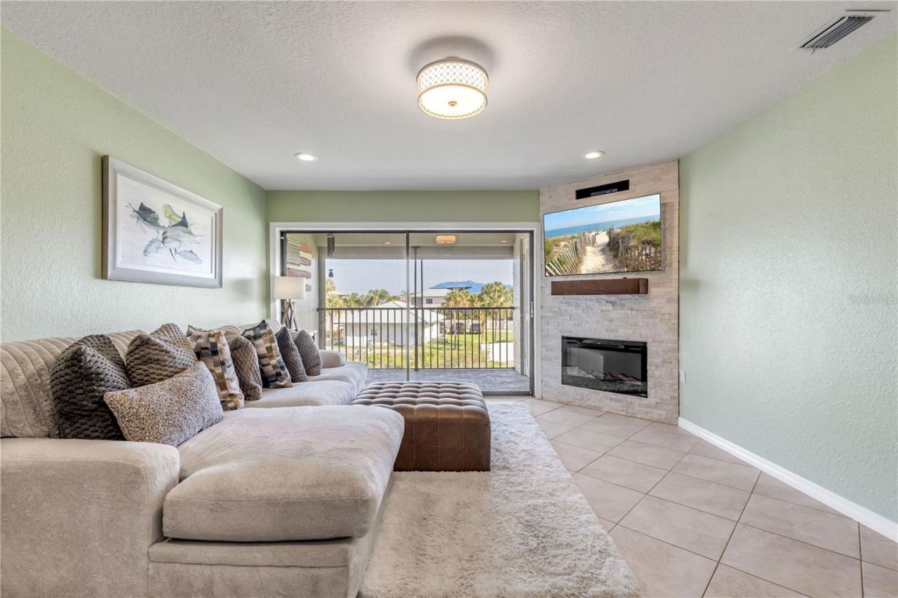 2100 N Peninsula Avenue , Unit 305, New Smyrna Beach, FL 32169 Photo