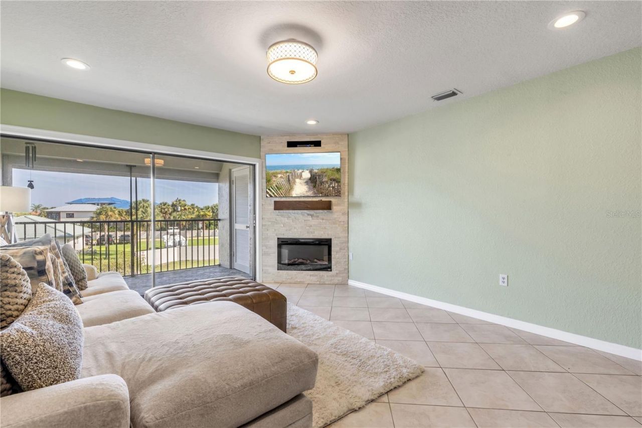 2100 N Peninsula Avenue , Unit 305, New Smyrna Beach, FL 32169 Photo