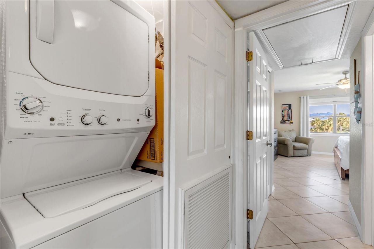 2100 N Peninsula Avenue , Unit 305, New Smyrna Beach, FL 32169 Photo