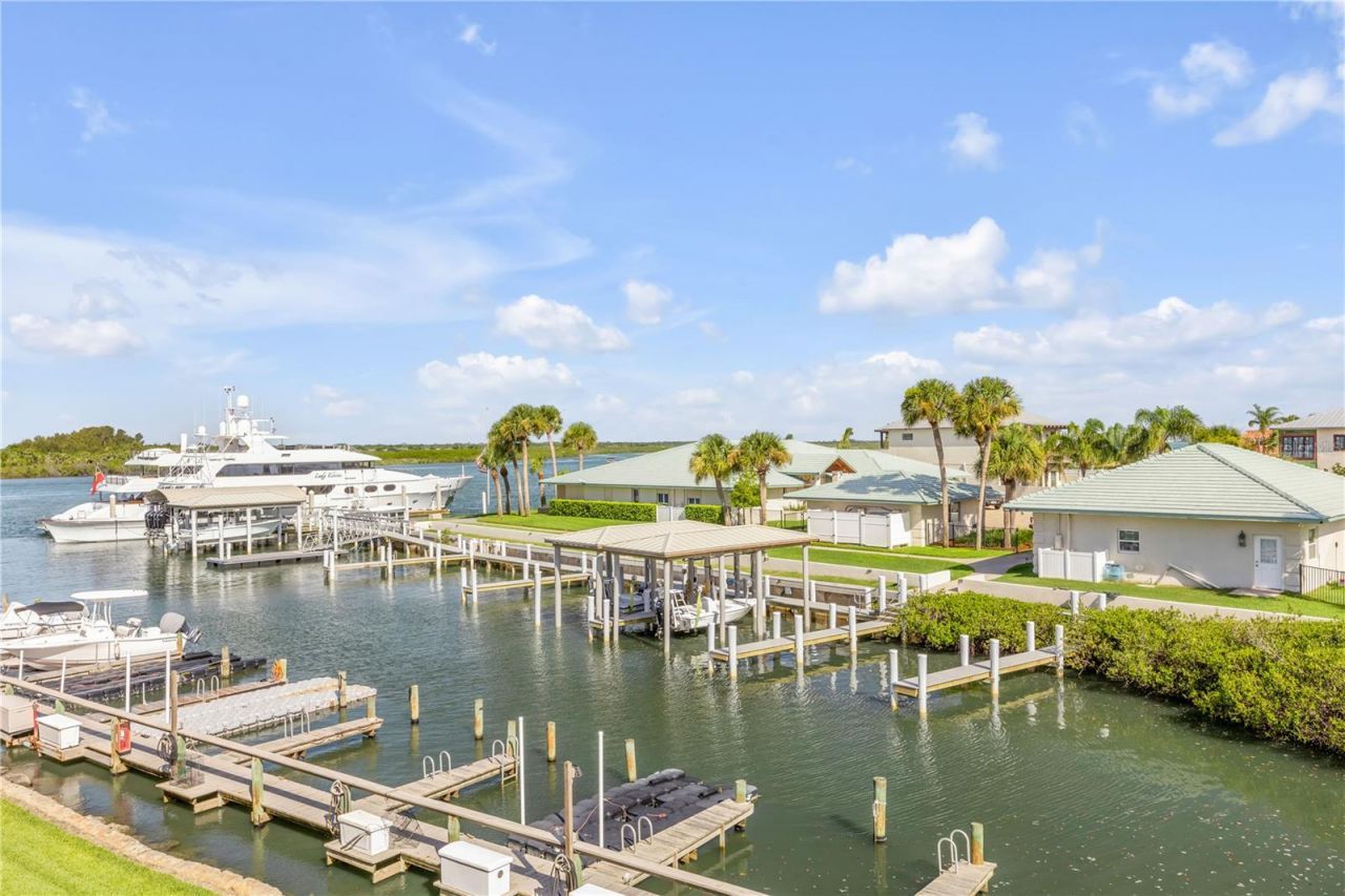 2100 N Peninsula Avenue , Unit 305, New Smyrna Beach, FL 32169 Photo