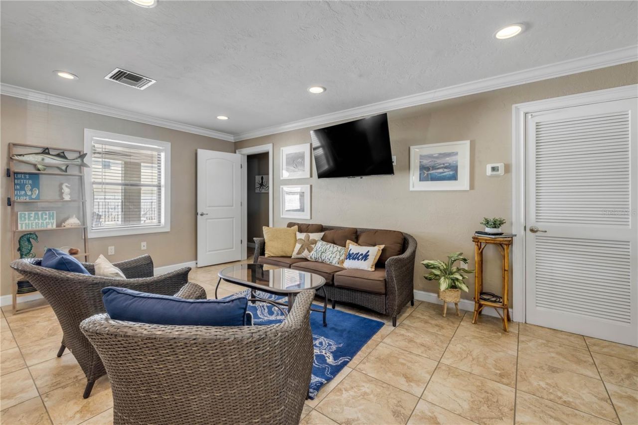 2100 N Peninsula Avenue , Unit 305, New Smyrna Beach, FL 32169 Photo