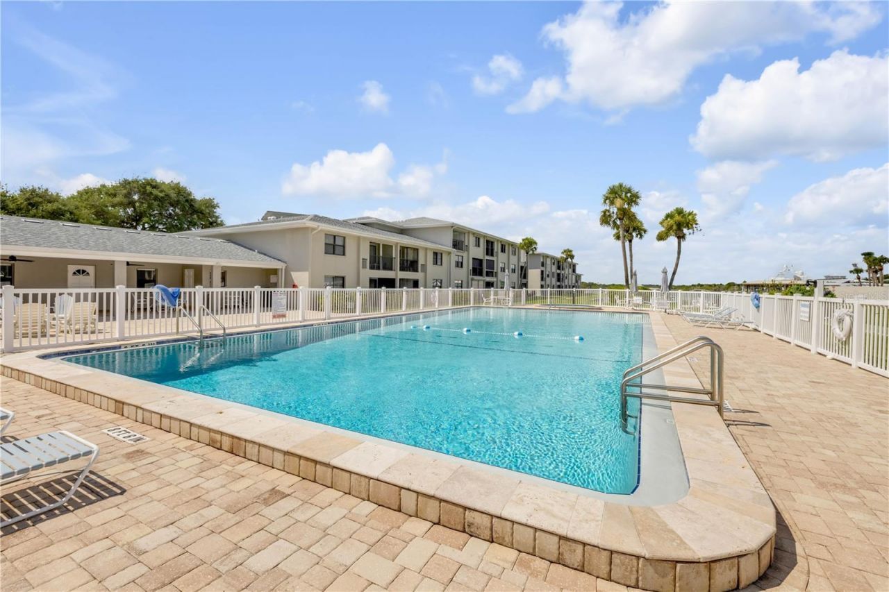 2100 N Peninsula Avenue , Unit 305, New Smyrna Beach, FL 32169 Photo
