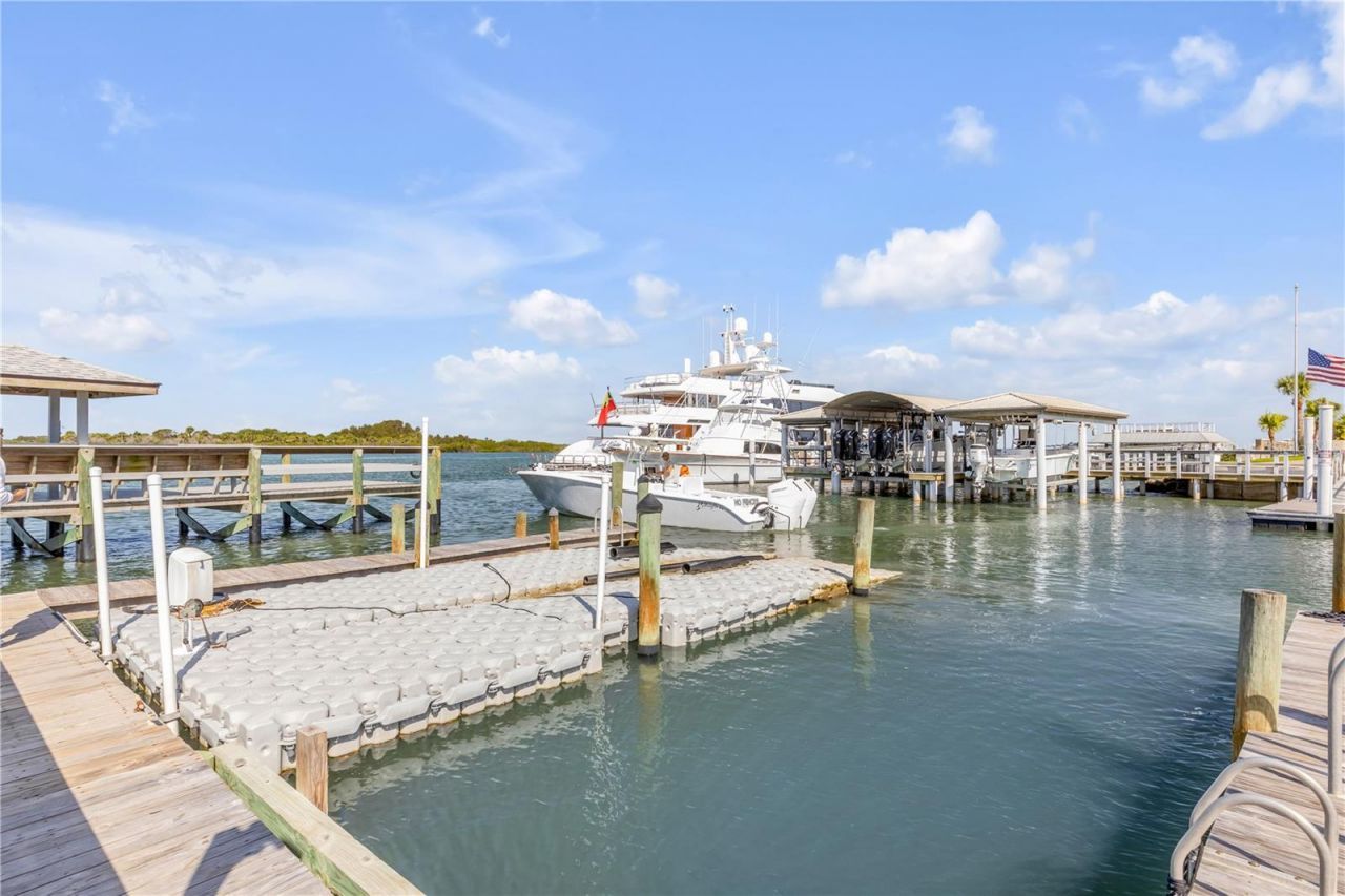 2100 N Peninsula Avenue , Unit 305, New Smyrna Beach, FL 32169 Photo