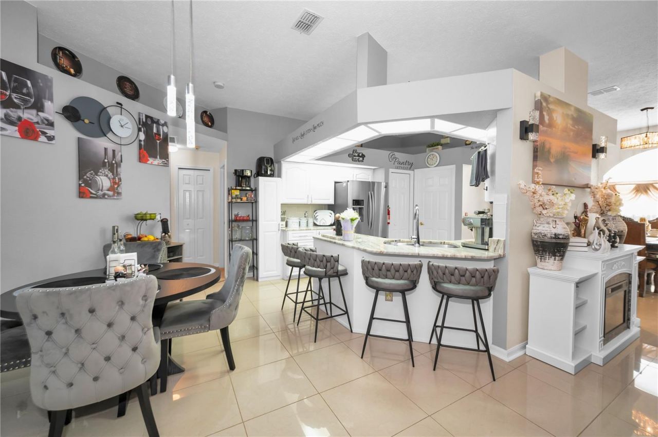 7951 Roundelay Drive, New Port Richey, FL 34654 Photo