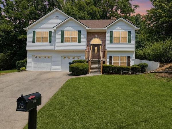 904 Pointers Way , Lawrenceville, GA 30043