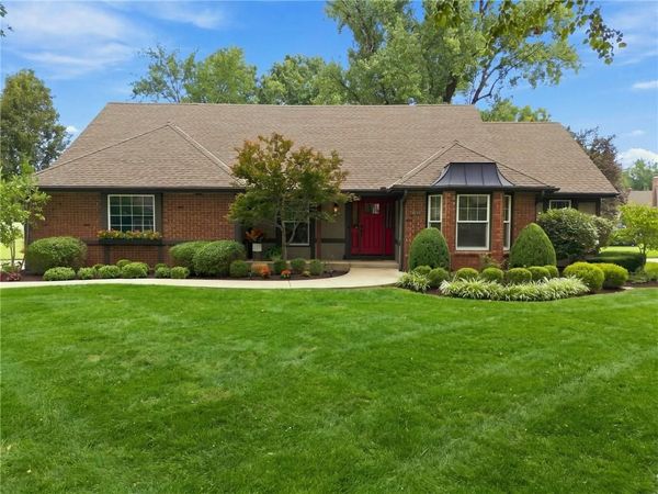 12855 Sagamore Road, Leawood, KS 66209