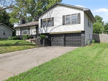 13516 Lowell Avenue, Grandview, MO 64030