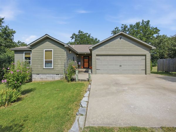 137 NE 439 Drive , Spavinaw, OK 74366