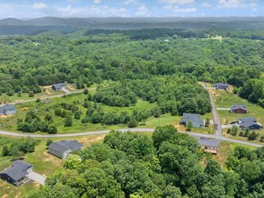 215 Kelly Circle, Nancy, KY 42544