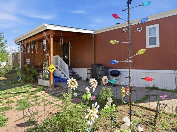 1570 Sedalia Way , Aurora, CO 80011