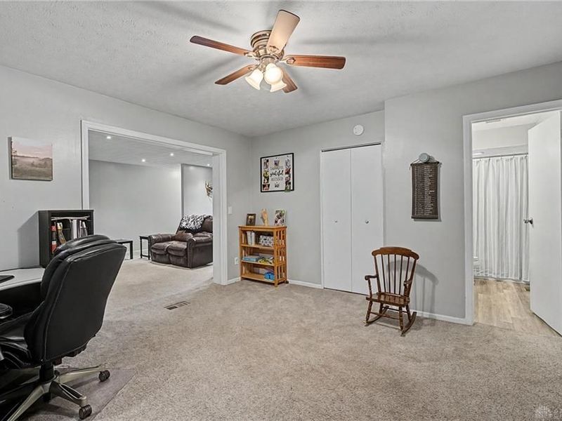 1250 Kentshire Drive, Dayton, OH 45459 Photo 24