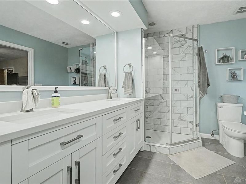 1250 Kentshire Drive, Dayton, OH 45459 Photo 38