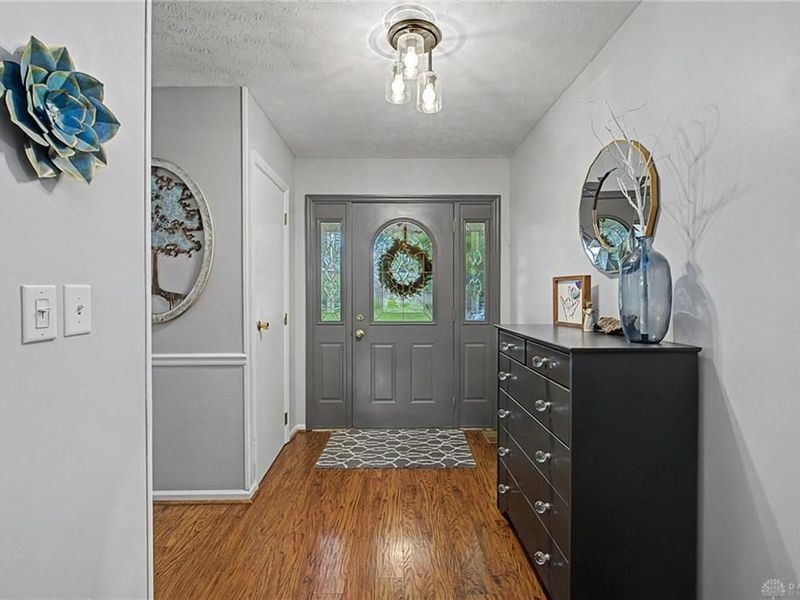 1250 Kentshire Drive, Dayton, OH 45459 Photo 5