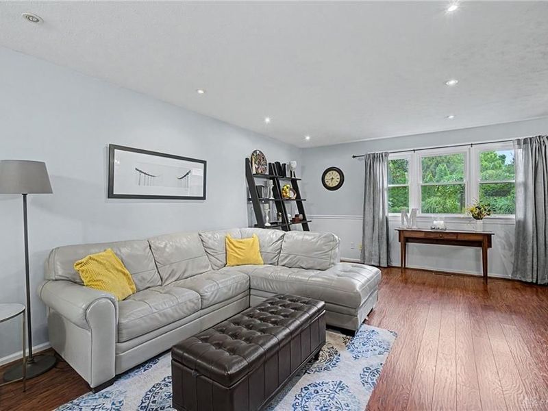 1250 Kentshire Drive, Dayton, OH 45459 Photo 7