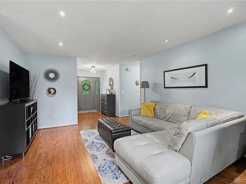 1250 Kentshire Drive, Dayton, OH 45459 Photo 9