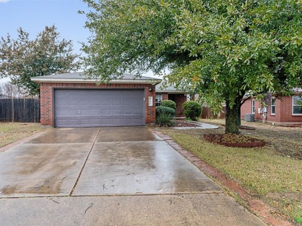 107 Mccarthur DR, Leander, TX 78641