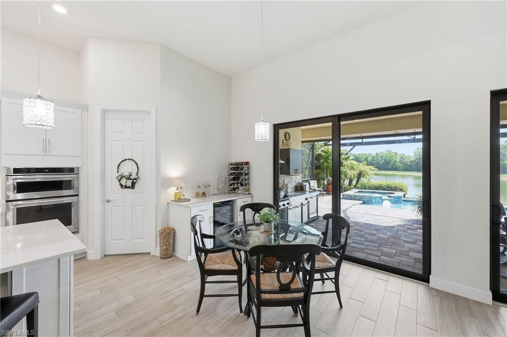 7759 Winding Cypress Dr, Naples, FL 34114 Photo