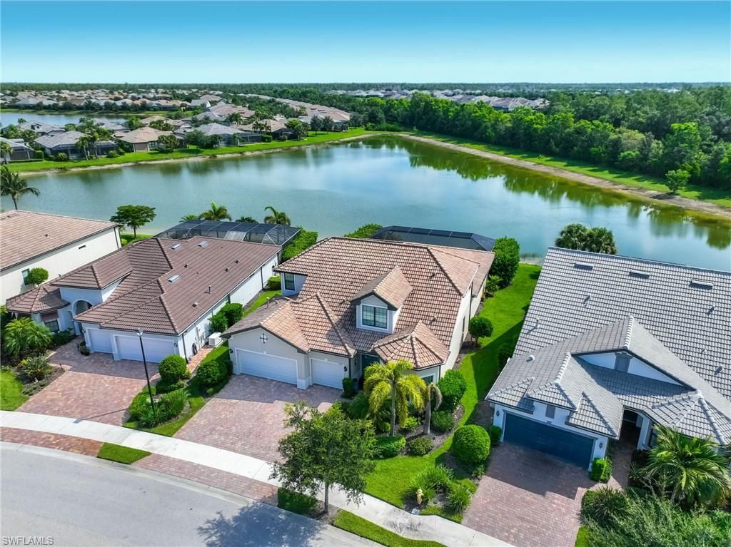 7759 Winding Cypress Dr, Naples, FL 34114 Photo
