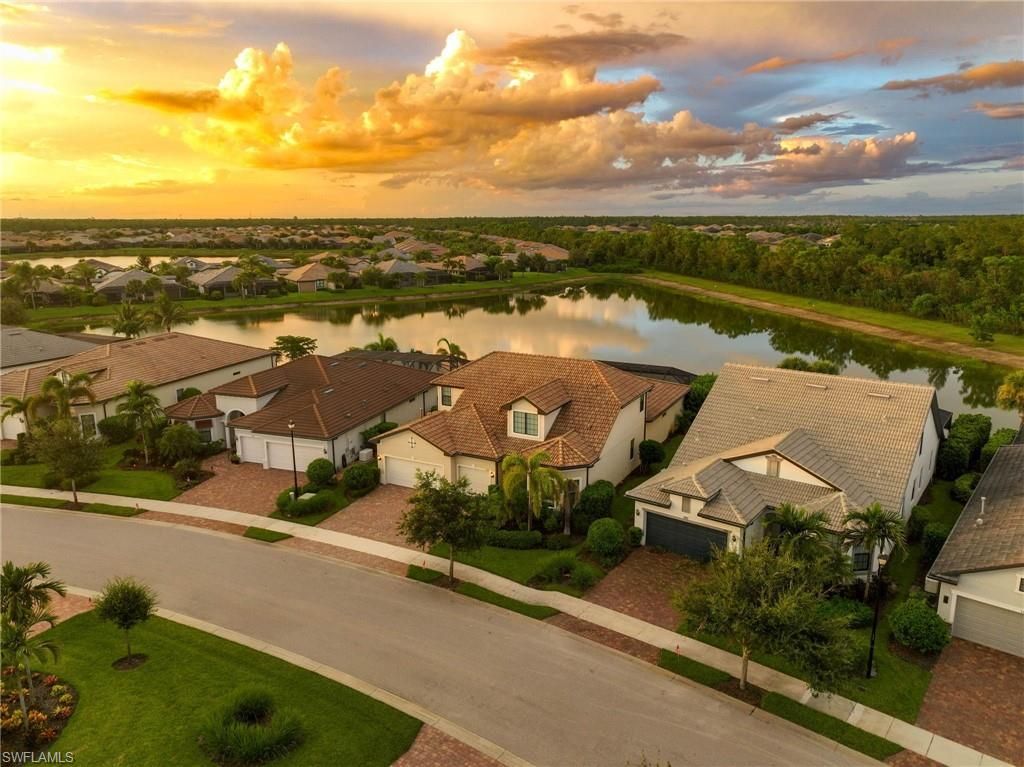 7759 Winding Cypress Dr, Naples, FL 34114 Photo