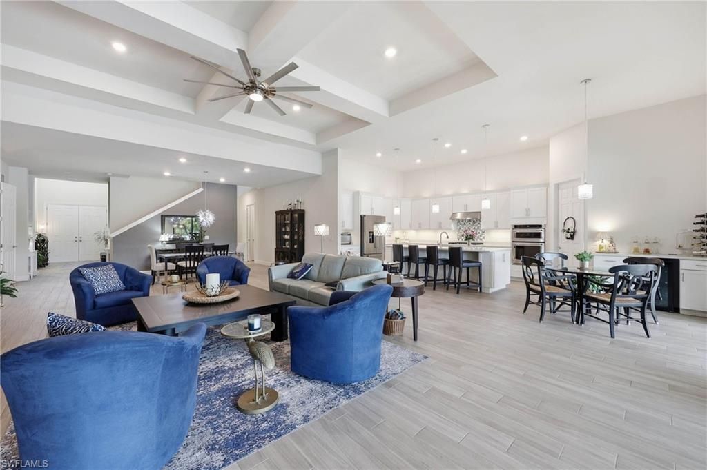 7759 Winding Cypress Dr, Naples, FL 34114 Photo