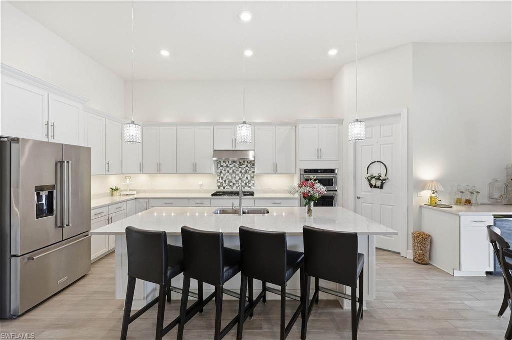 7759 Winding Cypress Dr, Naples, FL 34114 Photo