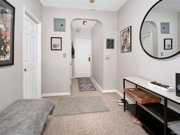 2 Greenridge Avenue , Unit 3C, White Plains, NY 10605