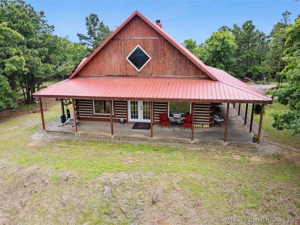 3720 SE 123rd , Wilburton, OK 74578