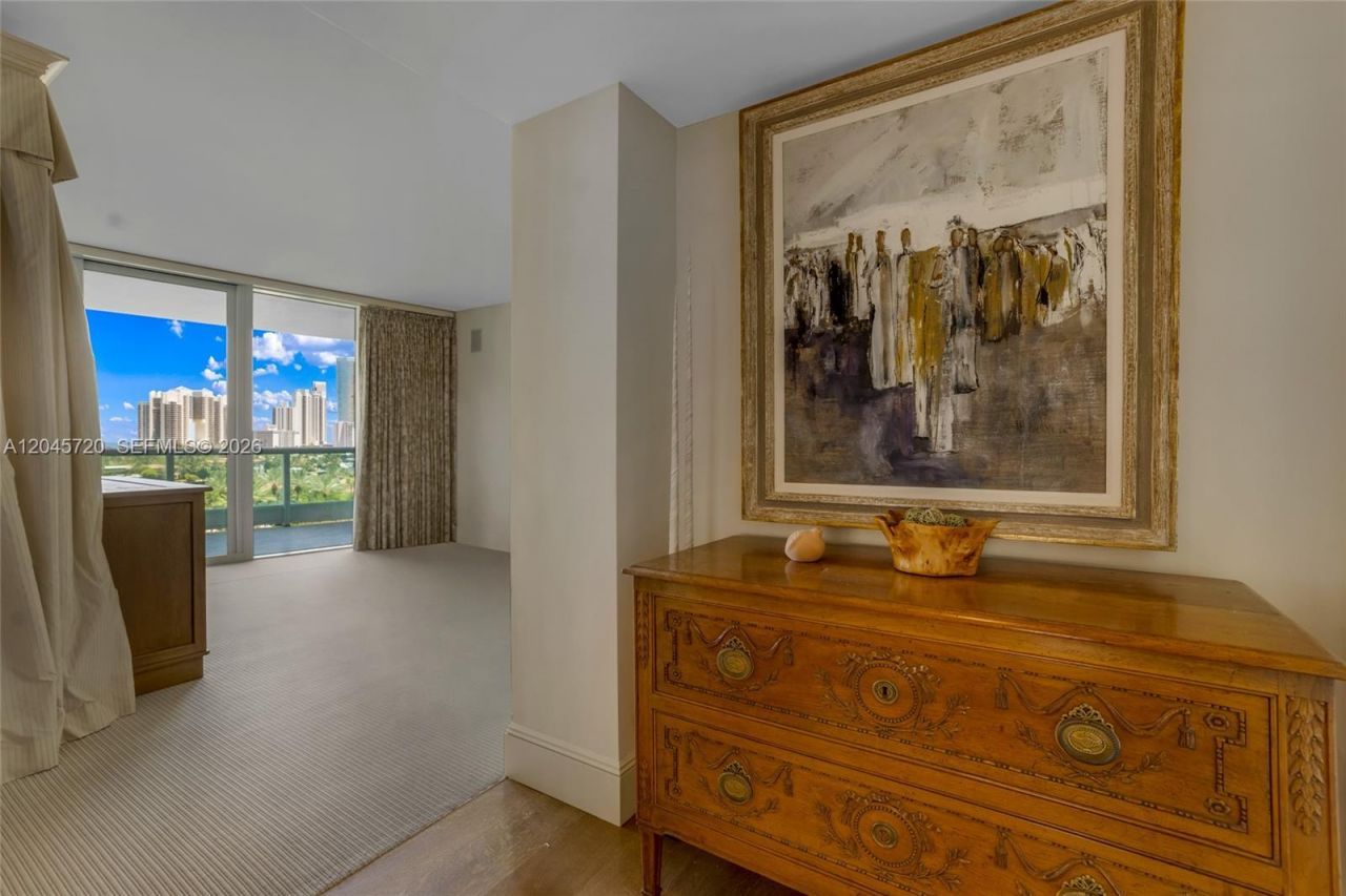 20155 NE 38th Ct , Unit 904, Aventura, FL 33180 Photo