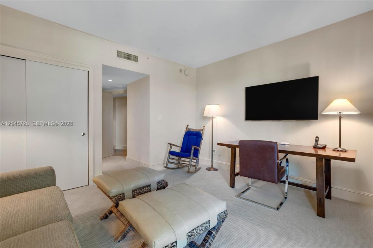 20155 NE 38th Ct , Unit 904, Aventura, FL 33180 Photo