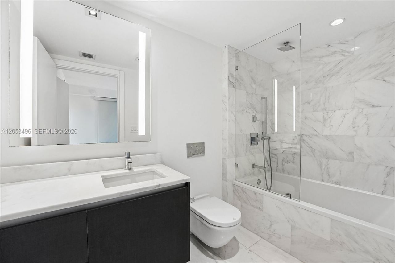 1451 Brickell Ave , Unit 2306, Miami, FL 33131 Photo