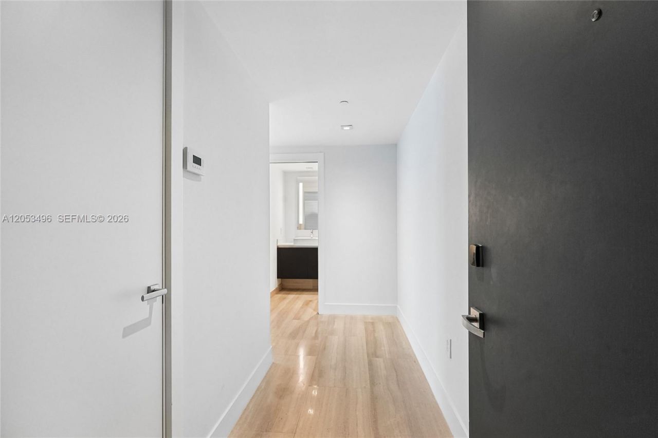 1451 Brickell Ave , Unit 2306, Miami, FL 33131 Photo