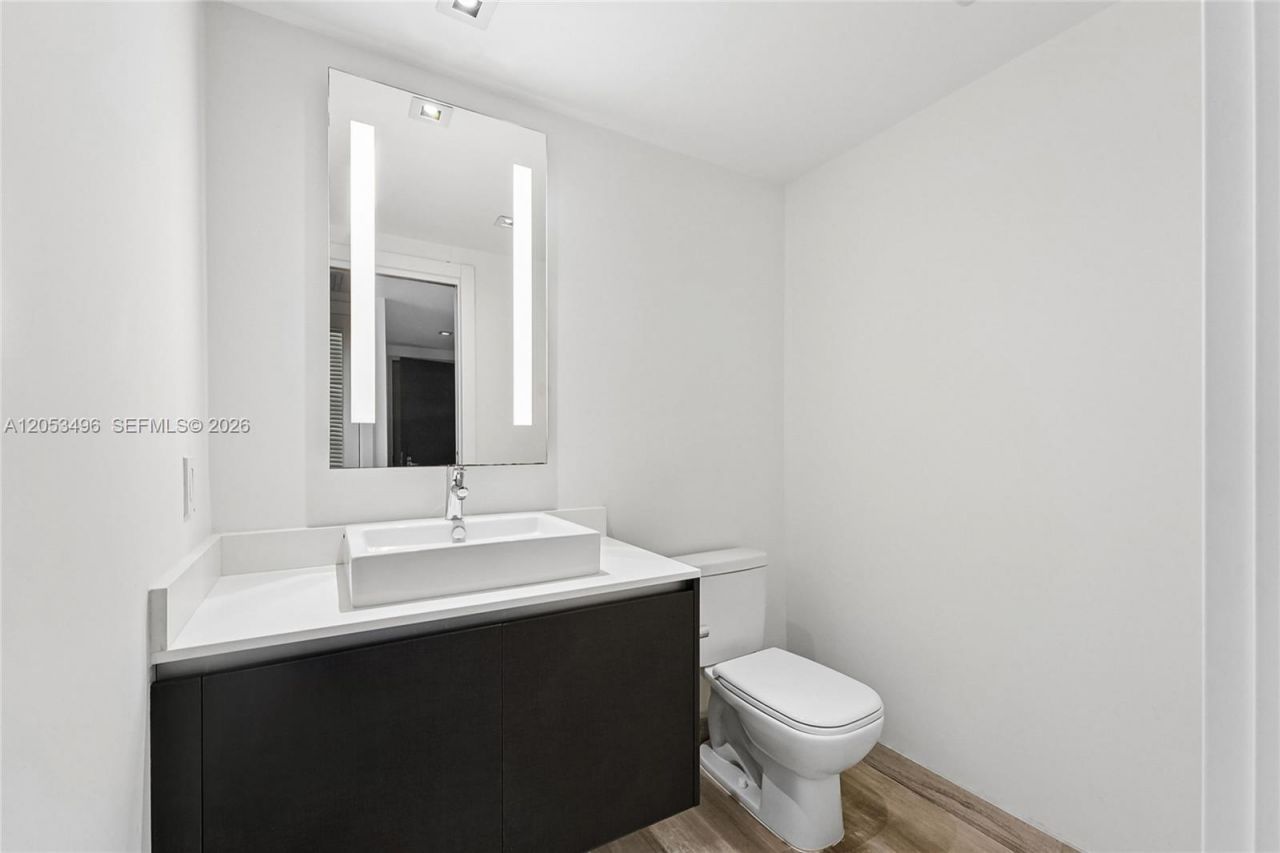 1451 Brickell Ave , Unit 2306, Miami, FL 33131 Photo