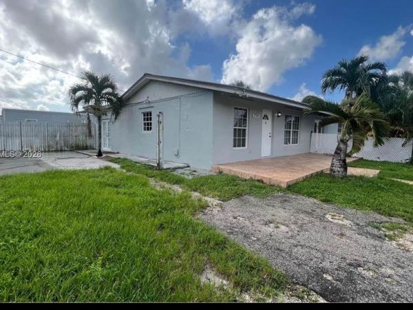 17201 NW 53rd Ave , Unit 1, Miami Gardens, FL 33055