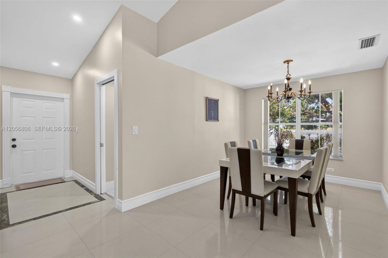 10704 SW 167th St, Miami, FL 33157 Photo