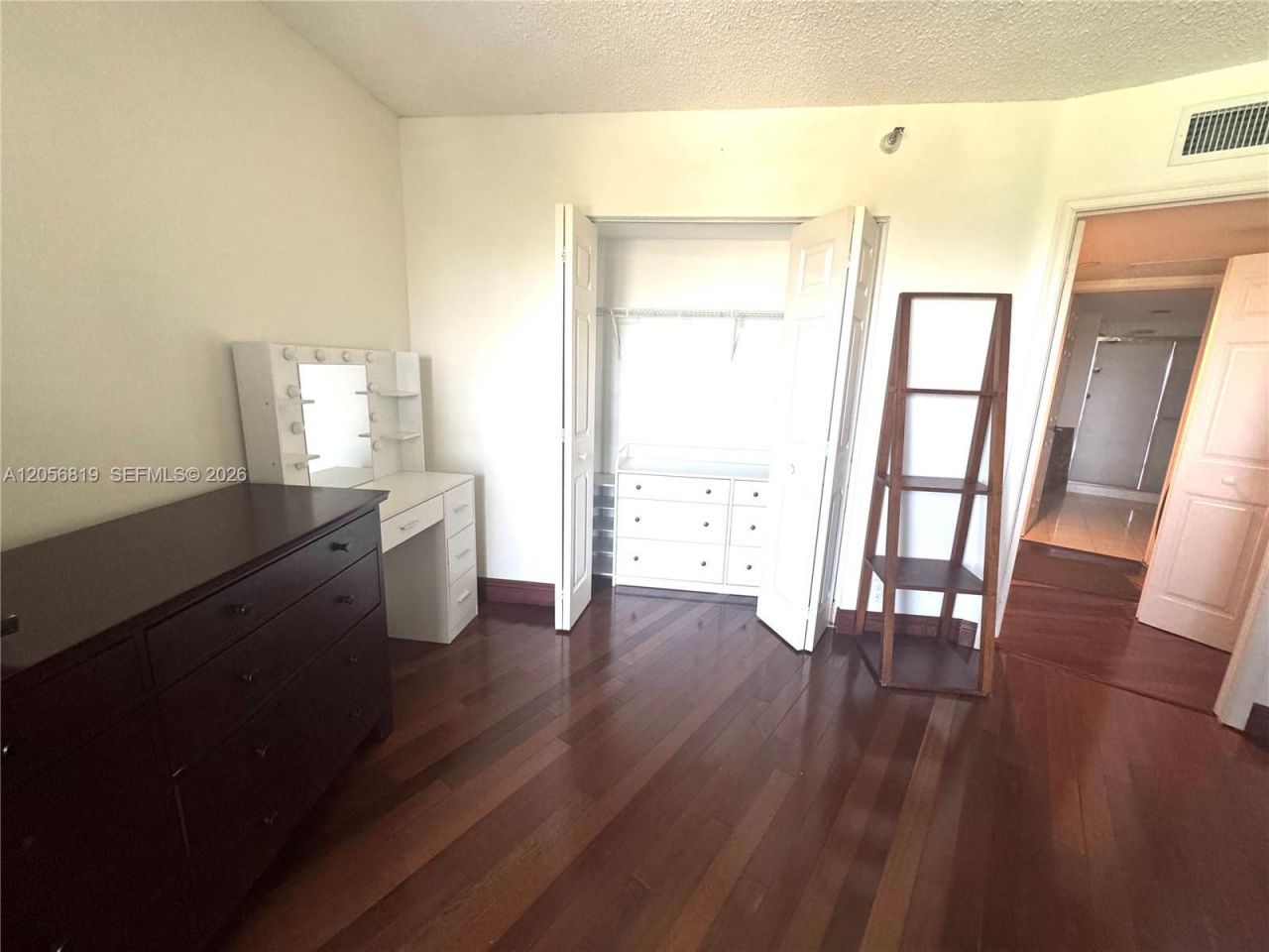3530 Mystic Pointe Dr , Unit 1208, Aventura, FL 33180 Photo
