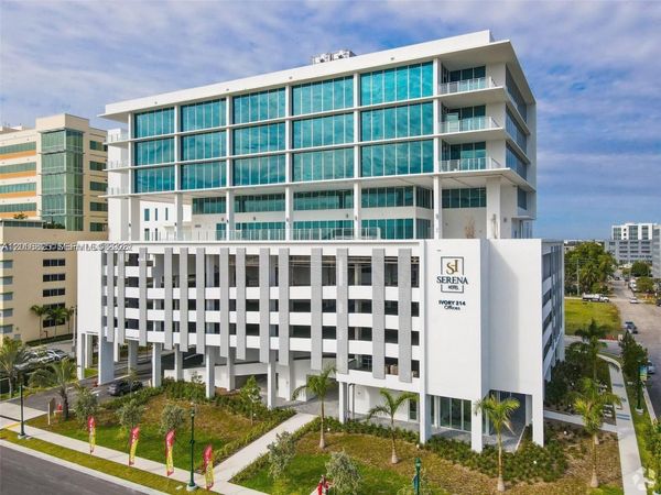 2820 NE 214th St , Unit 5, Aventura, FL 33180