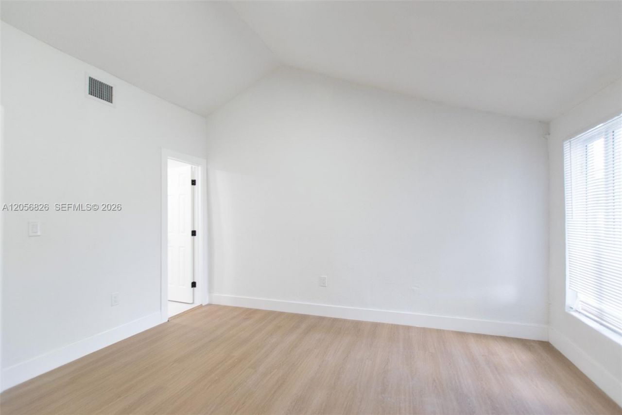 2324 NW 14th Ave , Miami, FL 33142 Photo