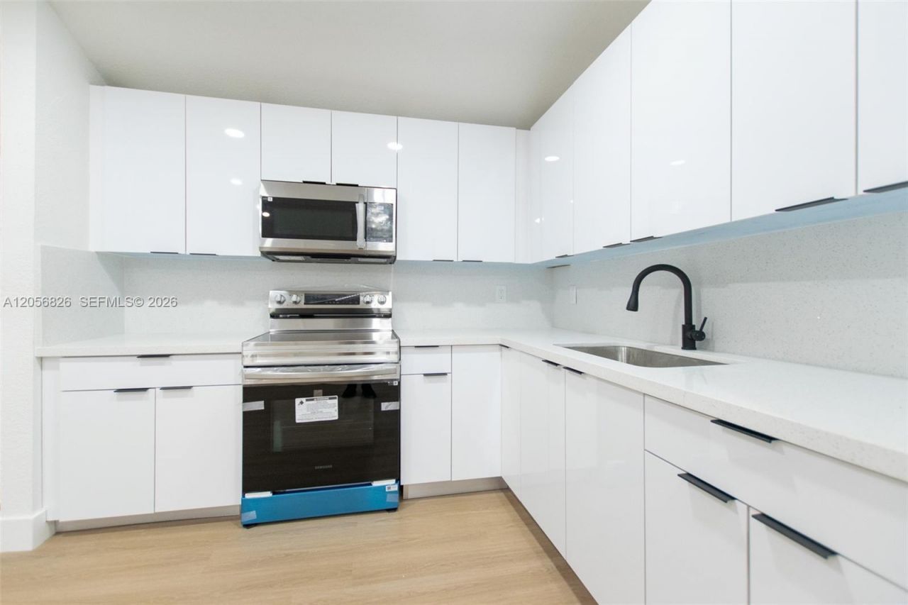 2324 NW 14th Ave , Miami, FL 33142 Photo