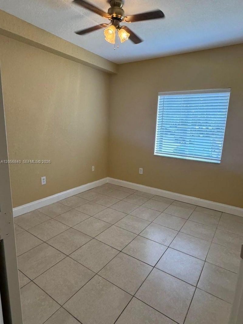1133 Golden Lakes Blvd, Unit 812, West Palm Beach, FL 33411 Photo
