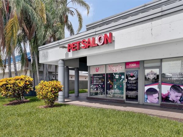 Dog Grooming Shop for Sale in Miami , Miami, FL 33173