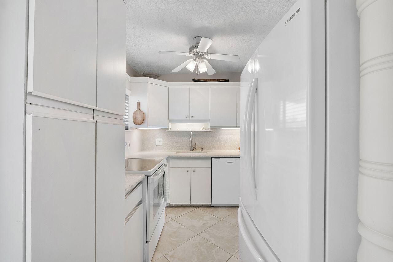 500 SE 21st Avenue, Deerfield Beach, FL 33441 Photo