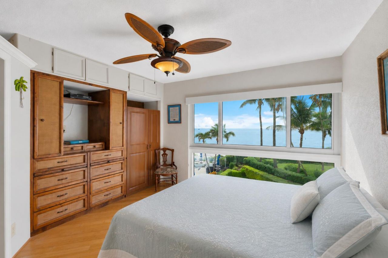 500 SE 21st Avenue, Deerfield Beach, FL 33441 Photo