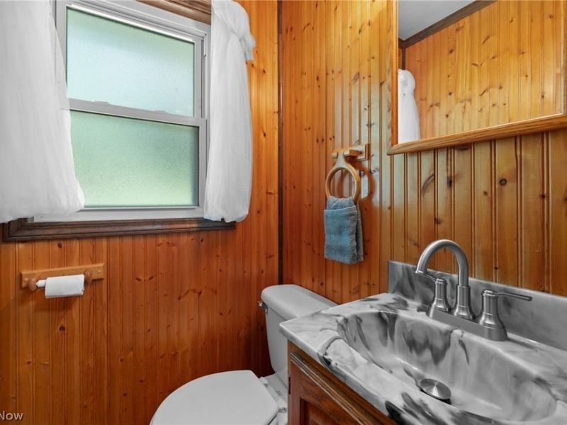 644 Irving Park Boulevard, Sheffield Lake, OH 44054 Photo 11